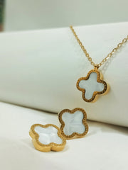 WHITE CLOVER PENDANT SET