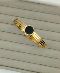 CIRCLE BANGLE – 18K GOLD PLATED
