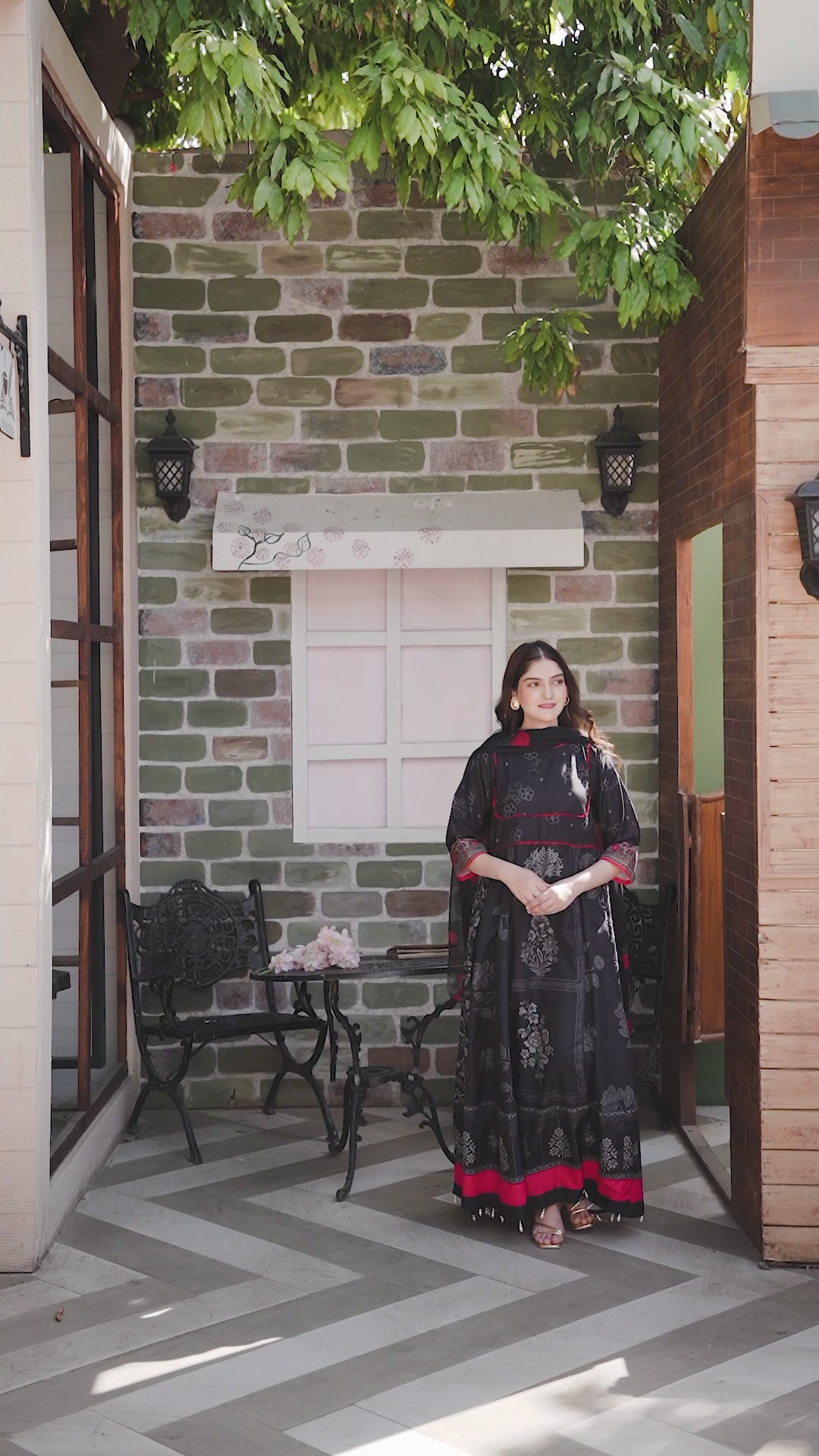 Surkh Bahar Printed 2 Pc